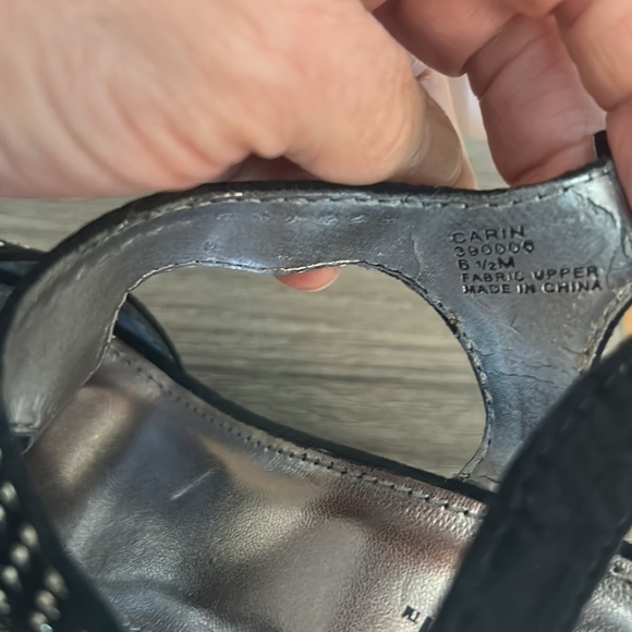 SUGAR SEQUINED VELVET BLACK PLATFORM HEELS IN SIZE 6.5 - Picture 9 of 9